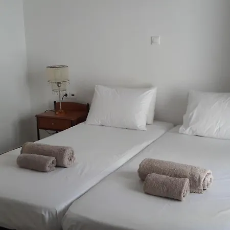 Villa, Close To The Beach, With Swimming Pool And Mountain Views *