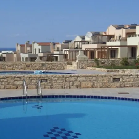 别墅 Villa, Close To The Beach, With Swimming Pool And Mountain Views